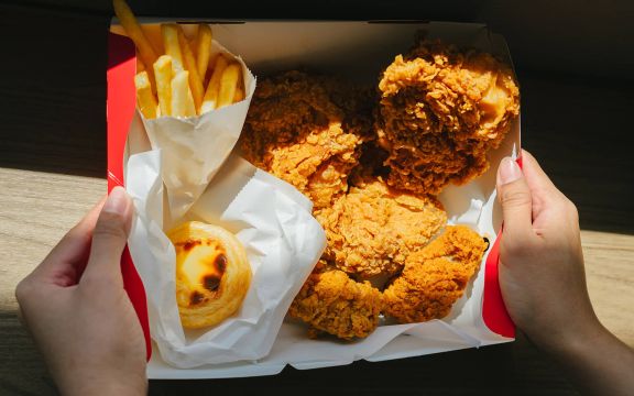 Pommes Fried Chicken